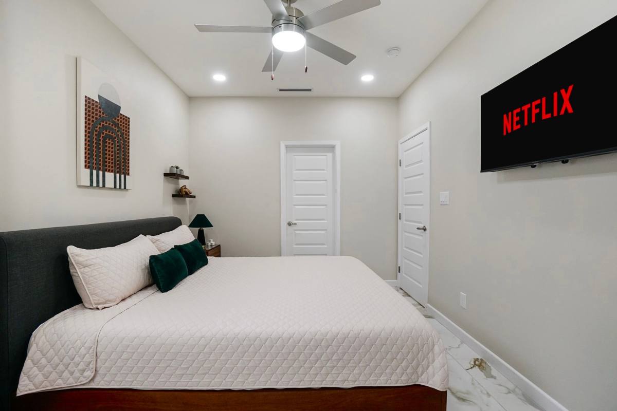 Apartment for rent at 505 N Emerald Ave #4, Edinburg, TX 78541