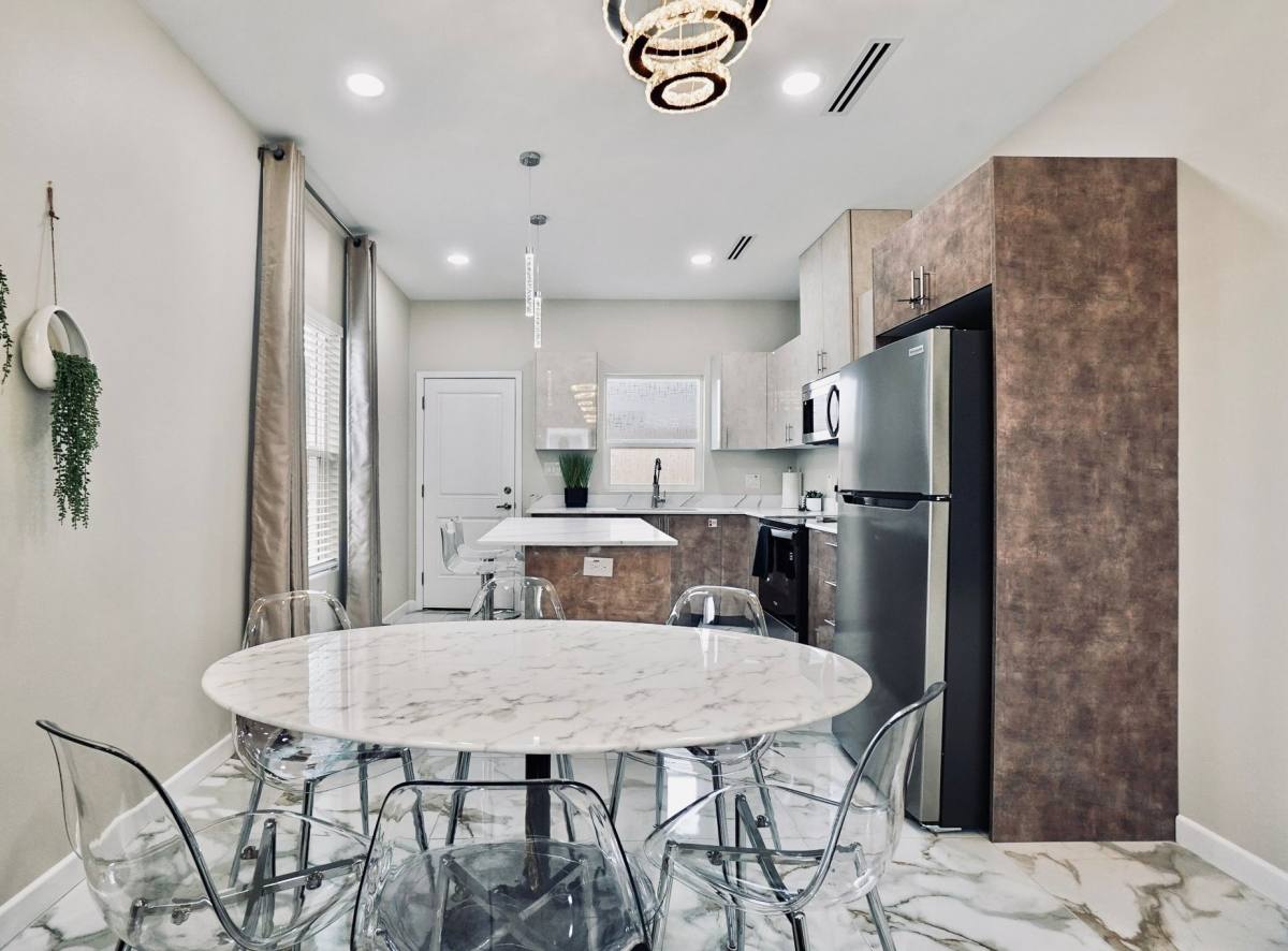 Apartment for rent at 505 N Emerald Ave #4, Edinburg, TX 78541