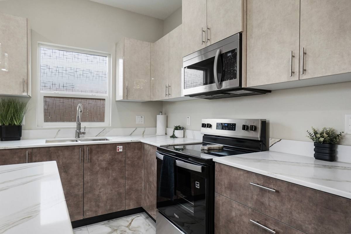Apartment for rent at 505 N Emerald Ave #4, Edinburg, TX 78541