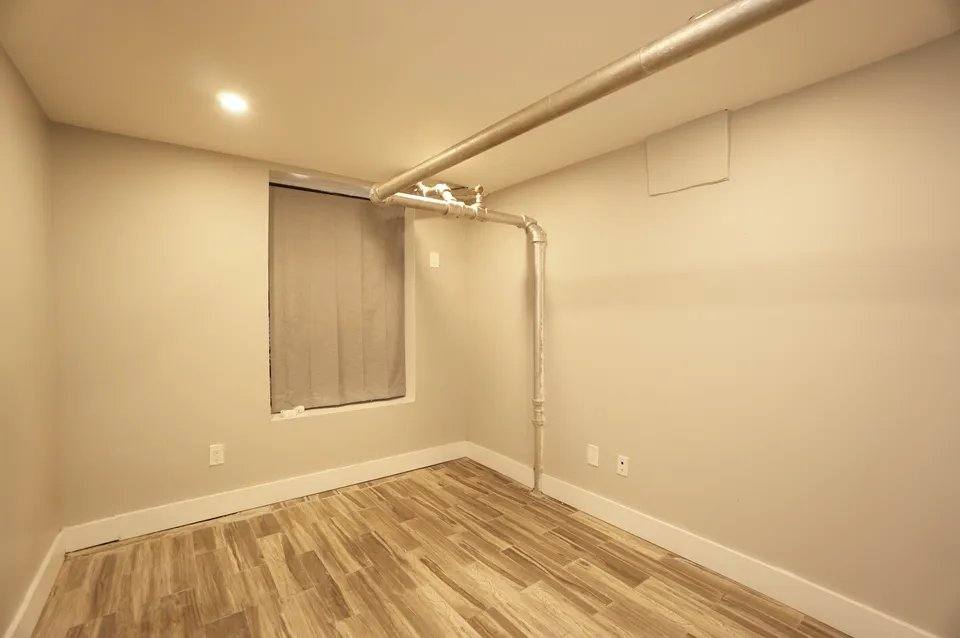 Apartment for rent at 510 Jackson Ave, Bronx, NY 10455