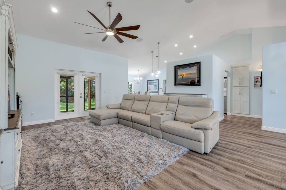 House for rent at 823 E 19th Ave, New Smyrna Beach, FL 32169