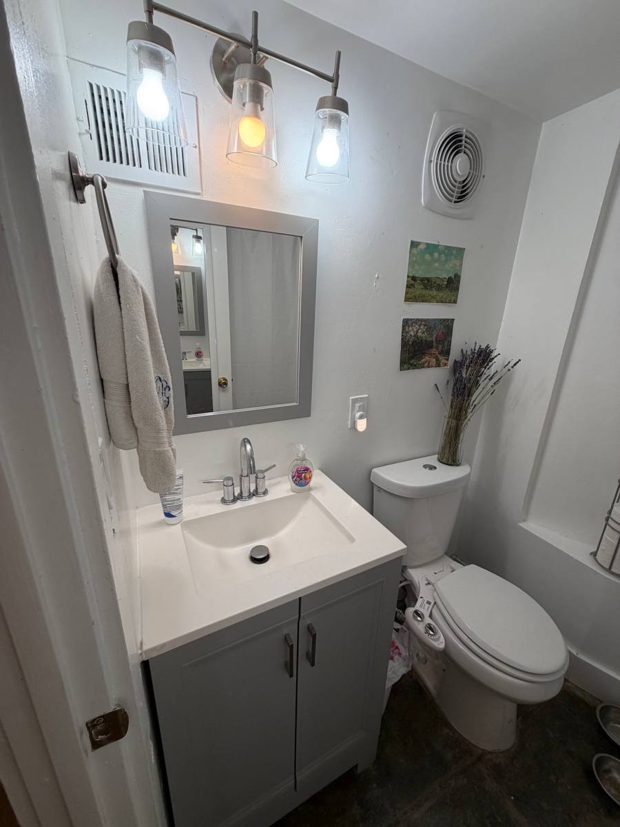 Apartment for rent at 1738 U St NW #1, Washington, DC 20009