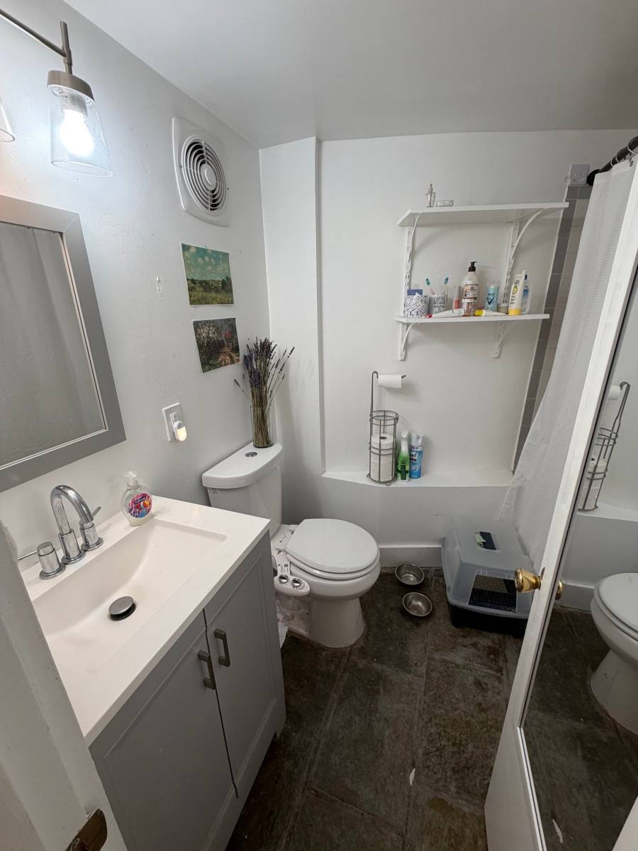 Apartment for rent at 1738 U St NW #1, Washington, DC 20009