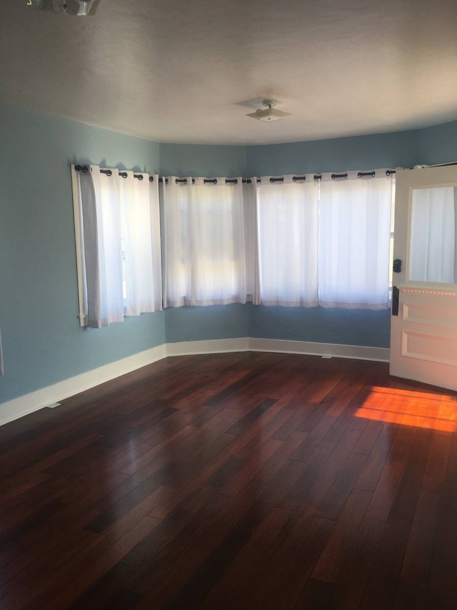 Apartment for rent at 51 Paloma Ave #B, Venice, CA 90291
