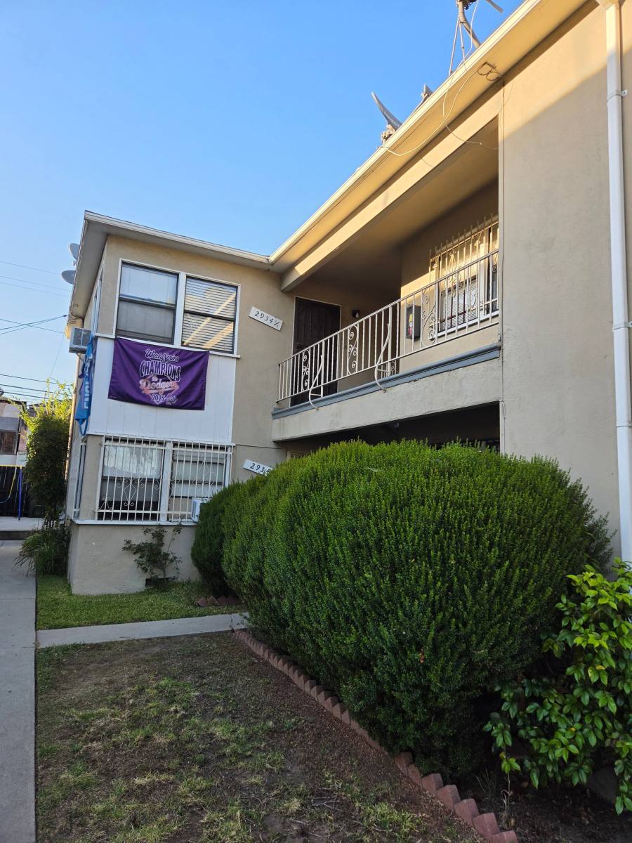 Apartment for rent at 2932 W Via Acosta #2932 Acosta, Mon, Montebello, CA 90640