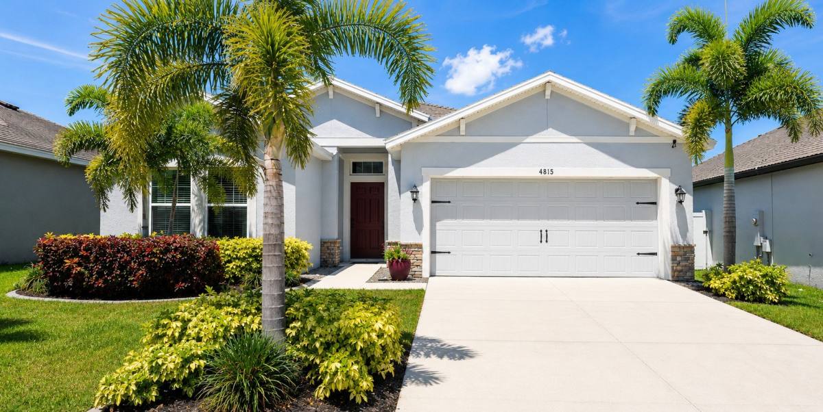 House for rent at 4815 Windy Hammock Way, Palmetto, FL 34221
