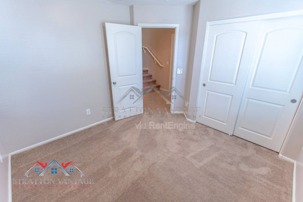 House for rent at 2218 N 77th Dr, Phoenix, AZ 85035
