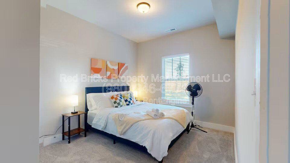 Townhouse for rent at 4122 Salient St, Charlotte, NC 28205