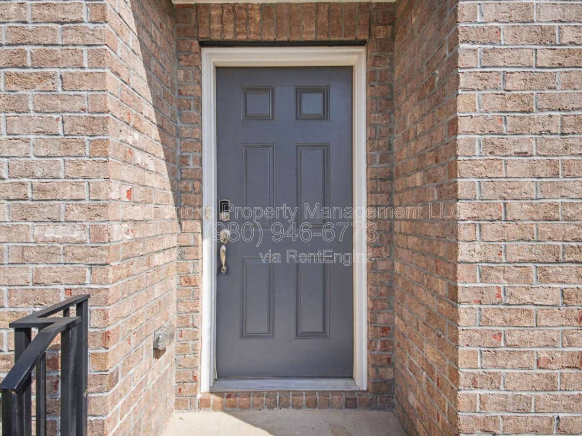 Townhouse for rent at 4426 Millennium Ave, Charlotte, NC 28217