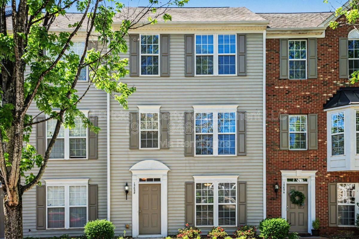 Townhouse for rent at 15658 King Louis Court, Charlotte, NC 28277