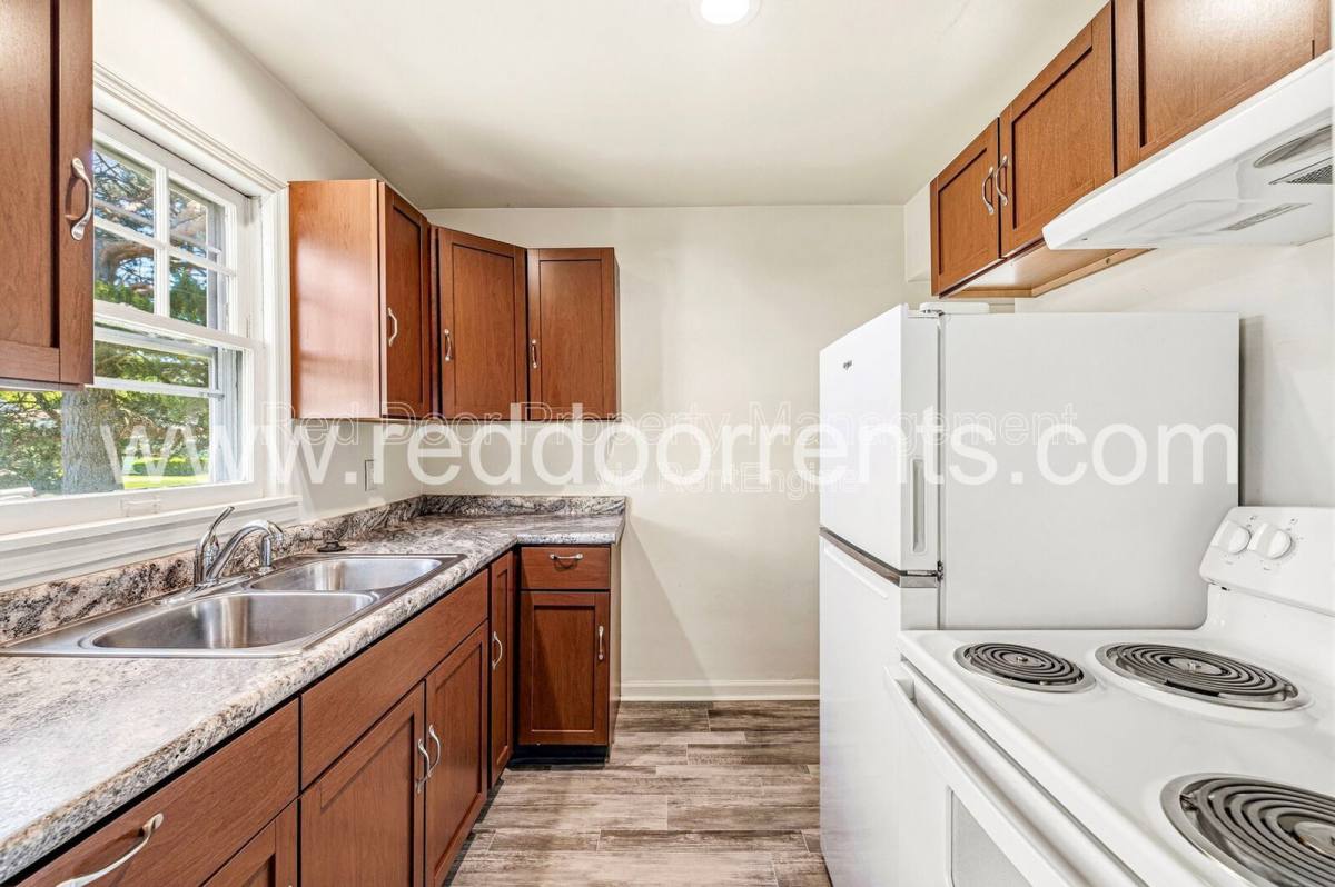 Apartment for rent at 1742 N Whittier Place, Indianapolis, IN 46218