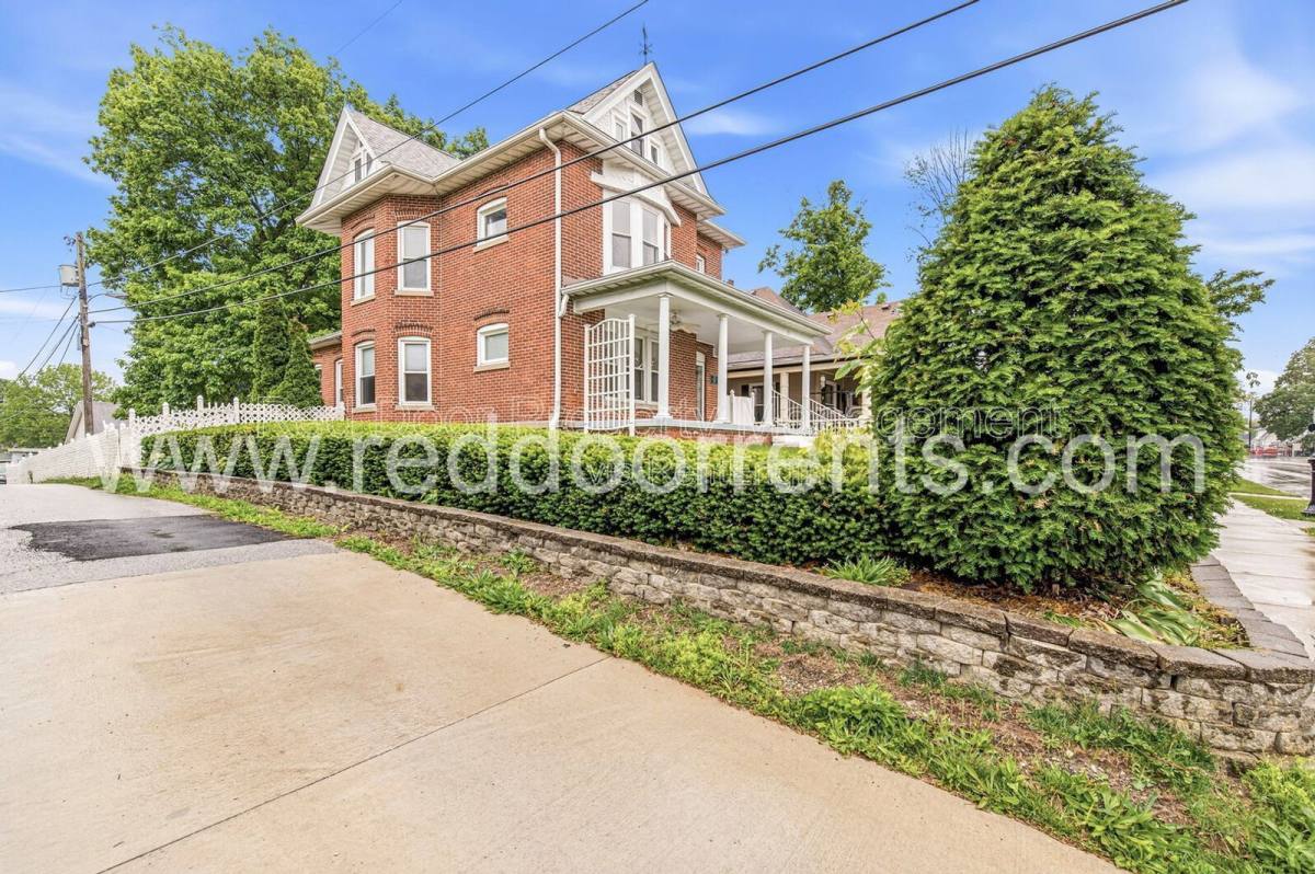 House for rent at 71 W High St, Mooresville, IN 46158