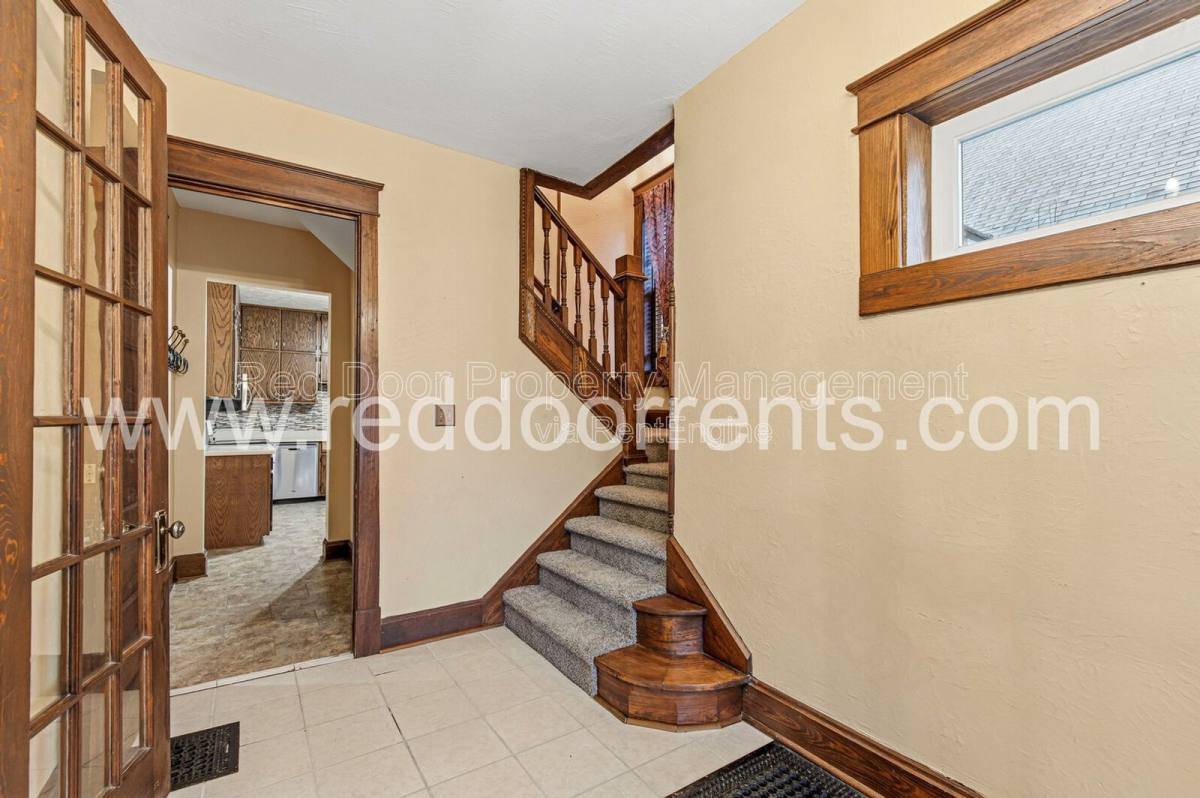 House for rent at 71 W High St, Mooresville, IN 46158