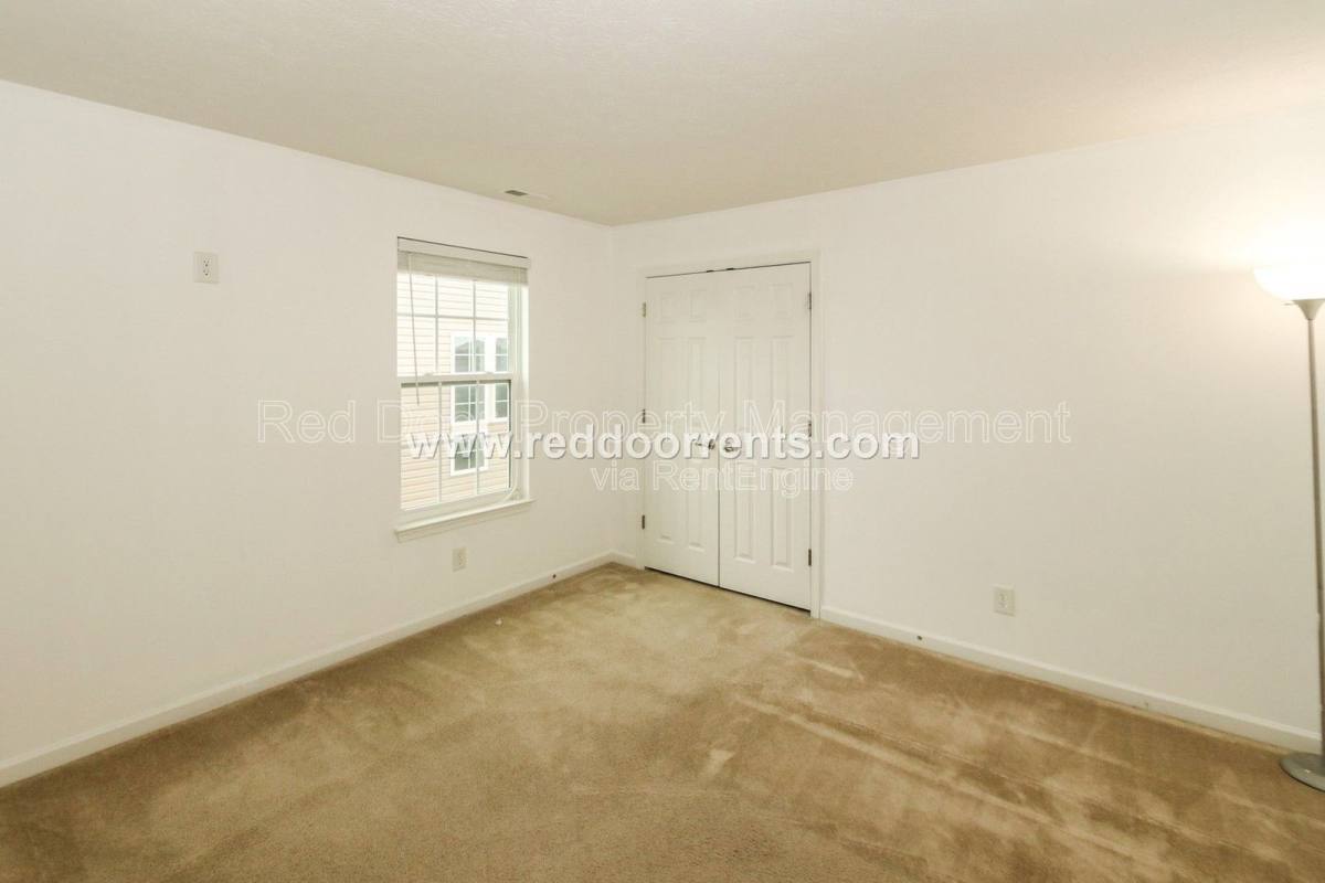 House for rent at 10031 Golden Dr, Noblesville, IN 46060