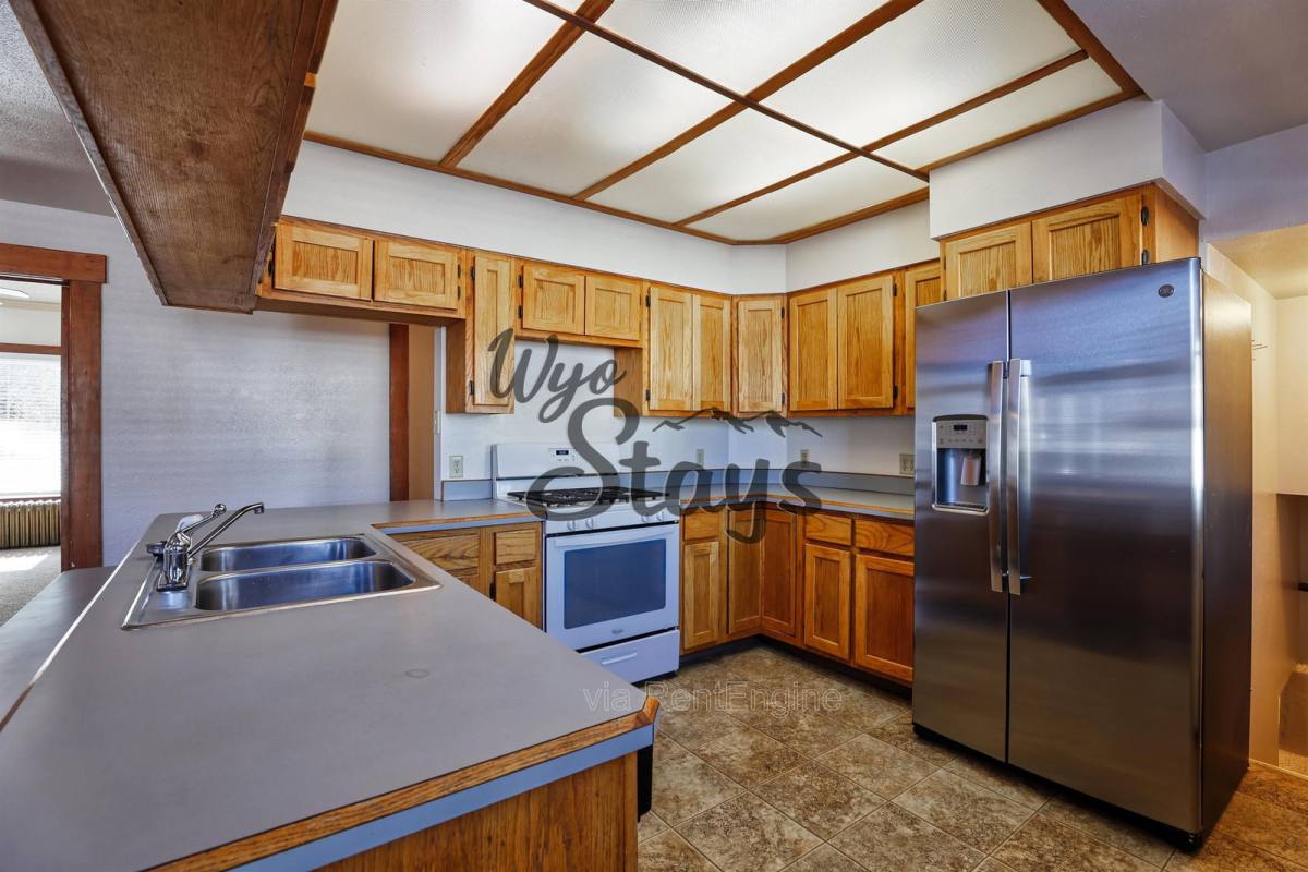 Apartment for rent at 625 Lewis St #M, Sheridan, WY 82801