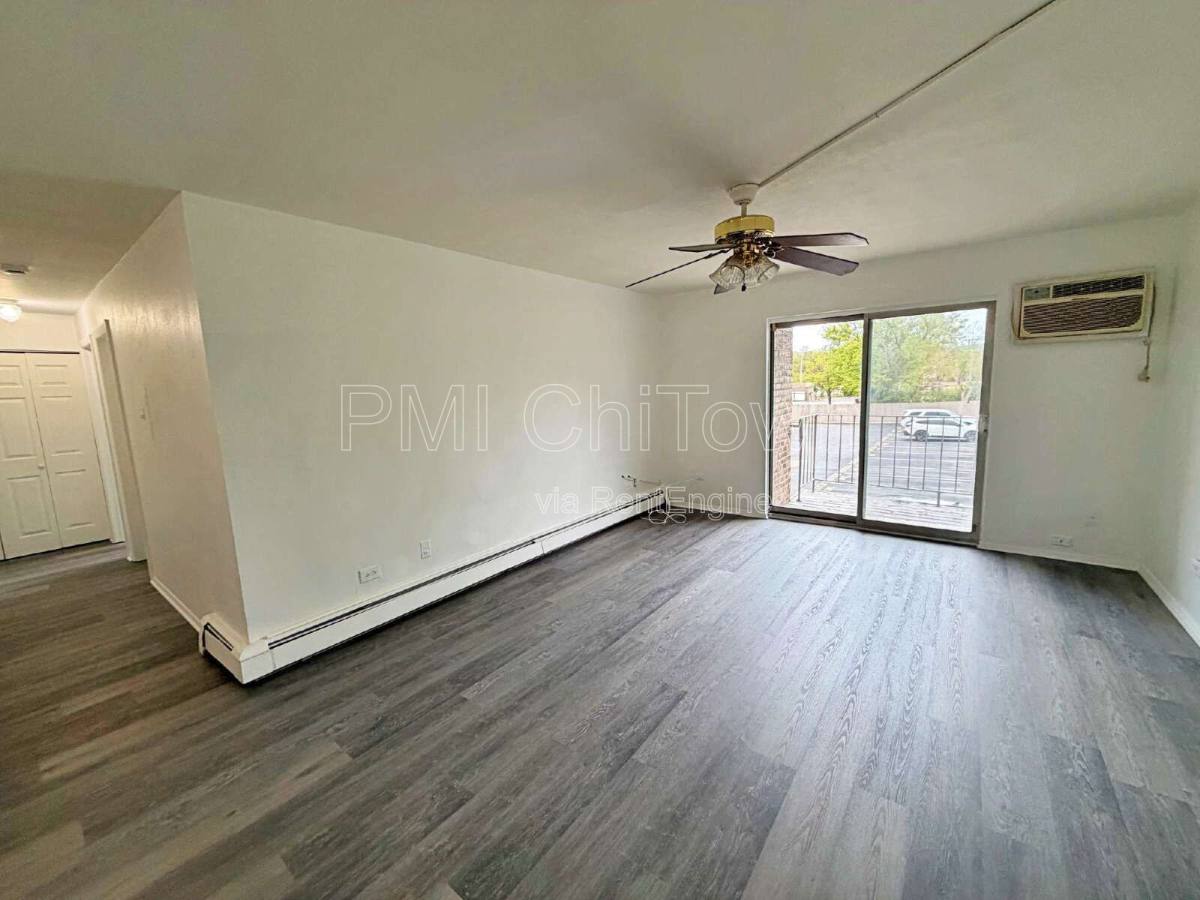 Apartment for rent at 841 Blossom Lane #203, Prospect Heights, IL 60070