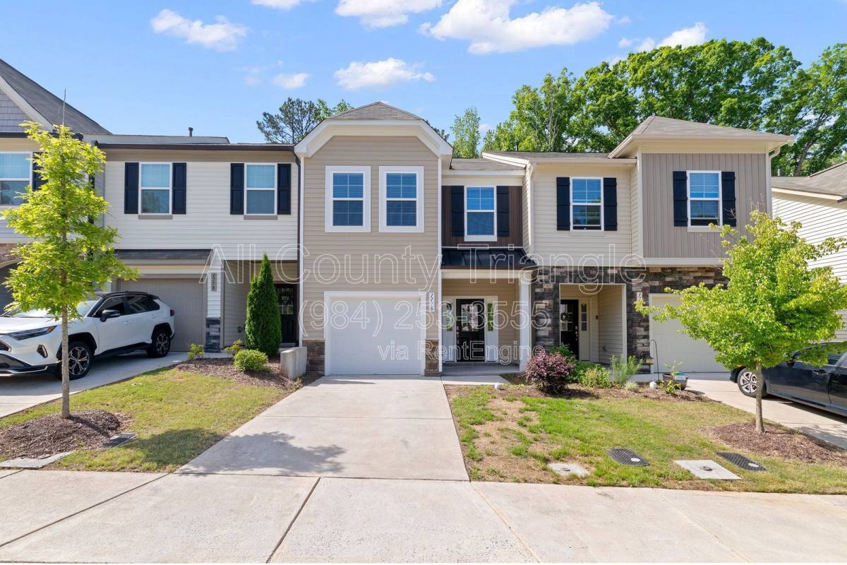 Townhouse for rent at 1176 Channel Drop Dr, Durham, NC 27703
