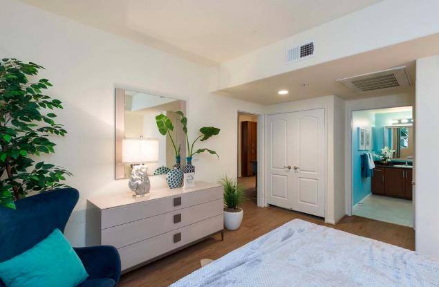 Apartment for rent at Broadway Palace, 1026 S Broadway, Los Angeles, CA 90015