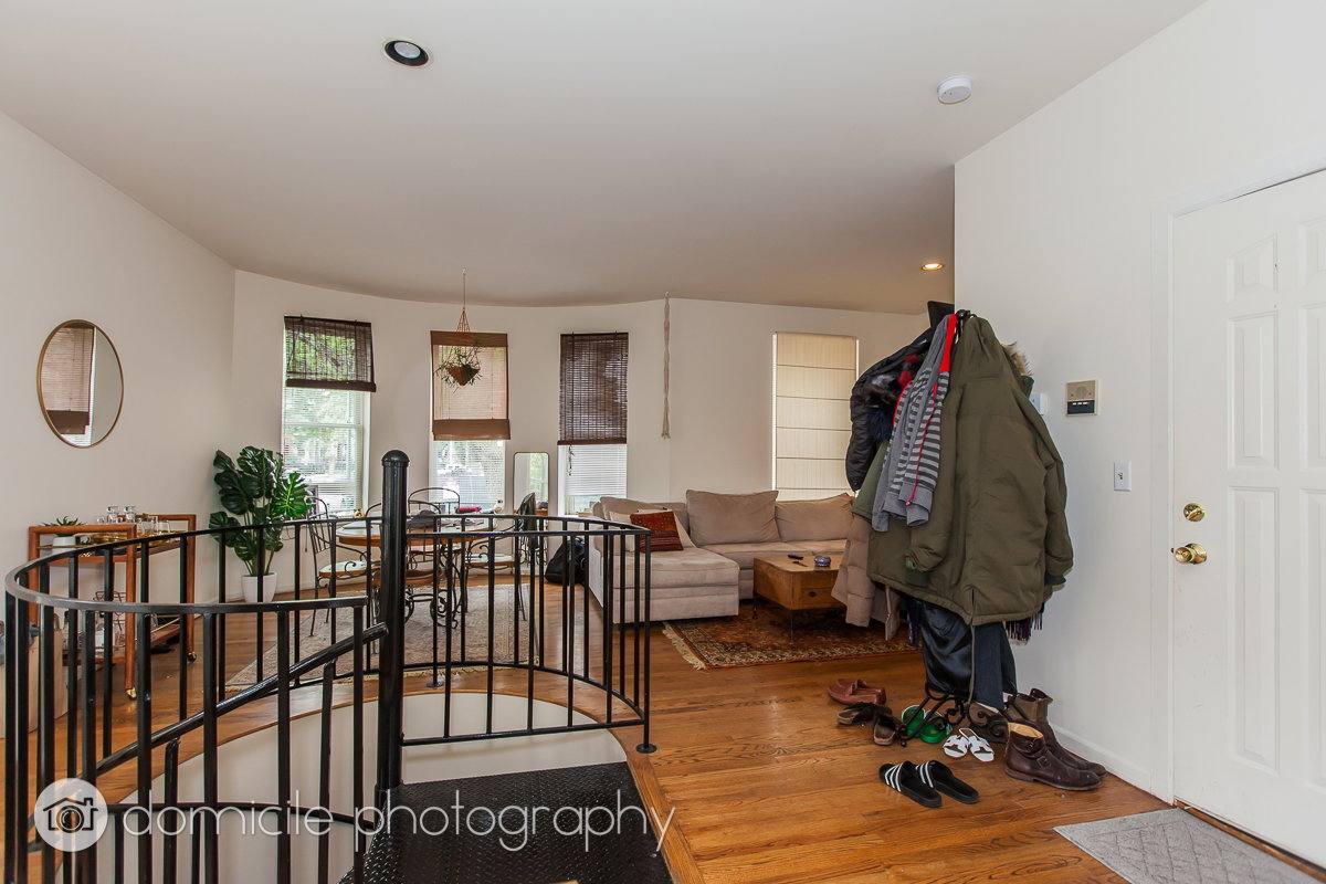 Apartment for rent at 1301 N Hoyne Ave, Chicago, IL 60622