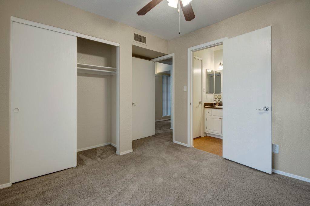 Apartment for rent at Trailside at Hermosa Point Apartment Homes, 10002 N 7th St, Phoenix, AZ 85020