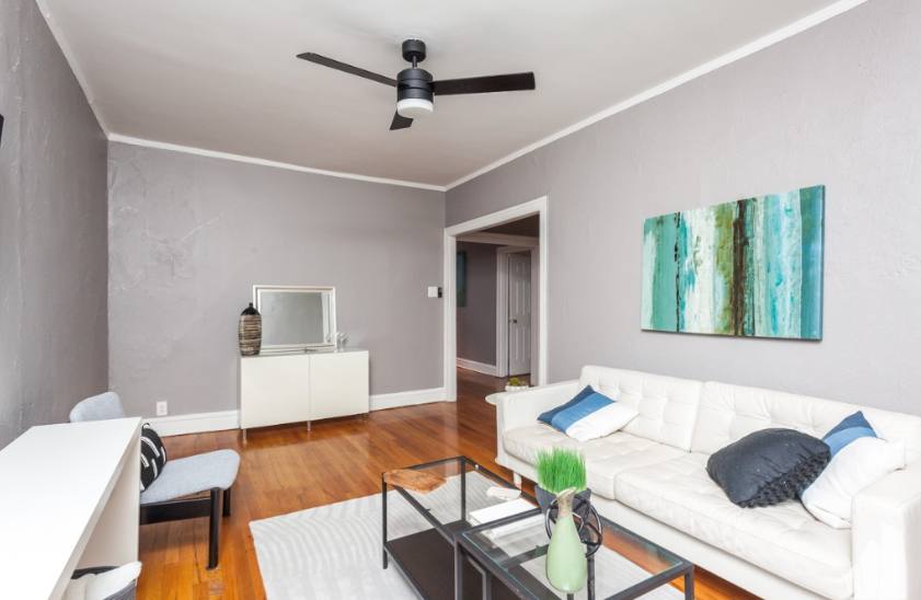 Apartment for rent at 633 W Cornelia Ave #1W, Chicago, IL 60657