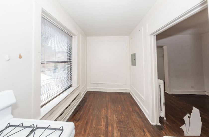 Apartment for rent at 22395 N Bissell St #2E, Chicago, IL 60614