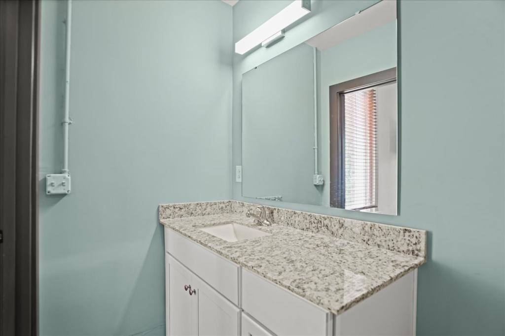 Apartment for rent at 127 W Evans St, Florence, SC 29501