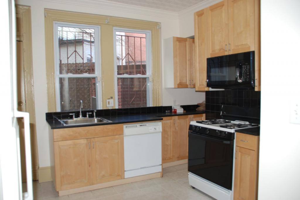 House for rent at 1900 6th St #NW, Washington, DC 20001