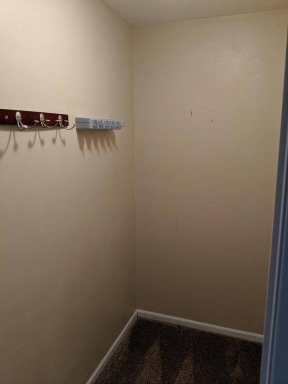 Apartment for rent at 619 Welshire Dr #201, La Crescent, MN 55947