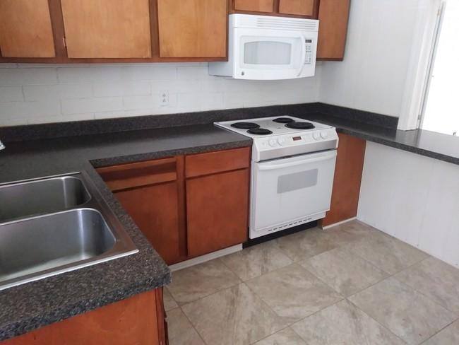 House for rent at 1669 Cherokee Rd #A, Florence, SC 29501