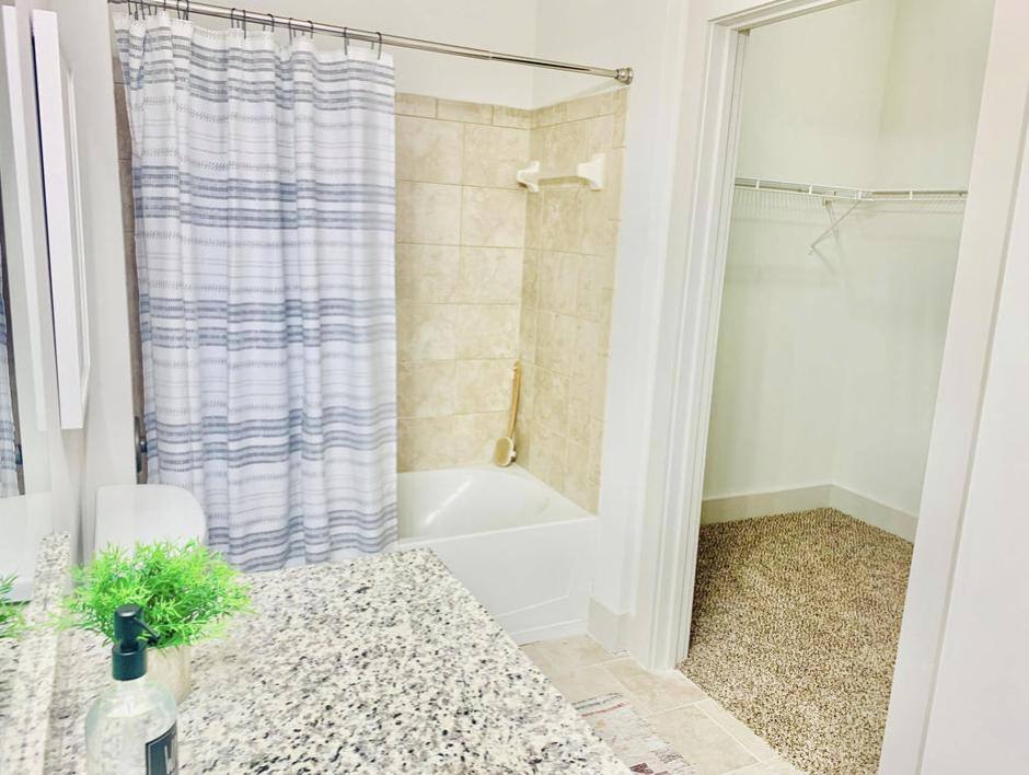 Apartment for rent at 927 W Morgan St, Raleigh, NC 27603