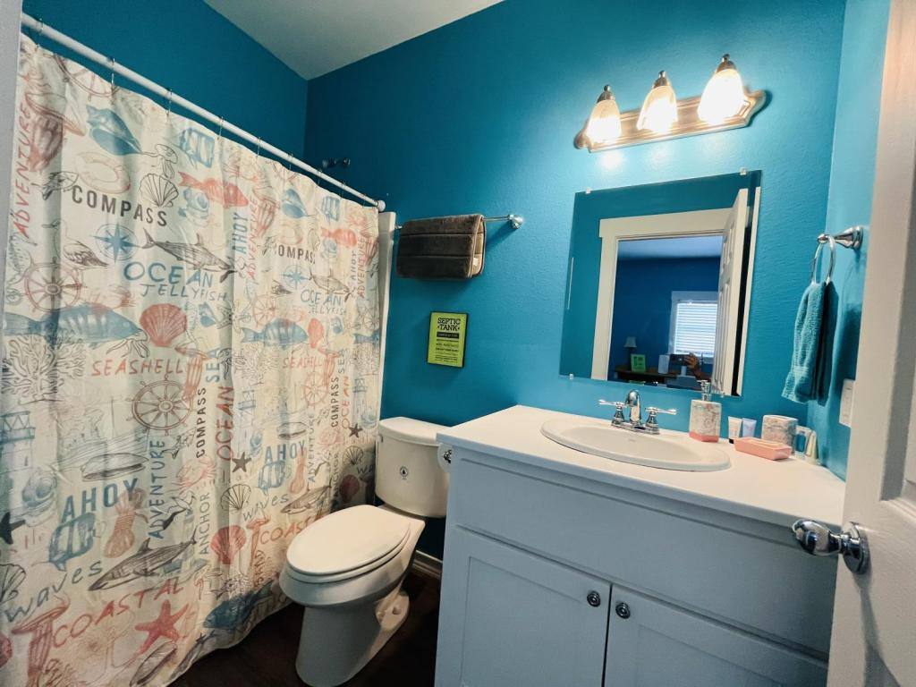 House for rent at 4212 Tx-35 Bus, Rockport, TX 78382