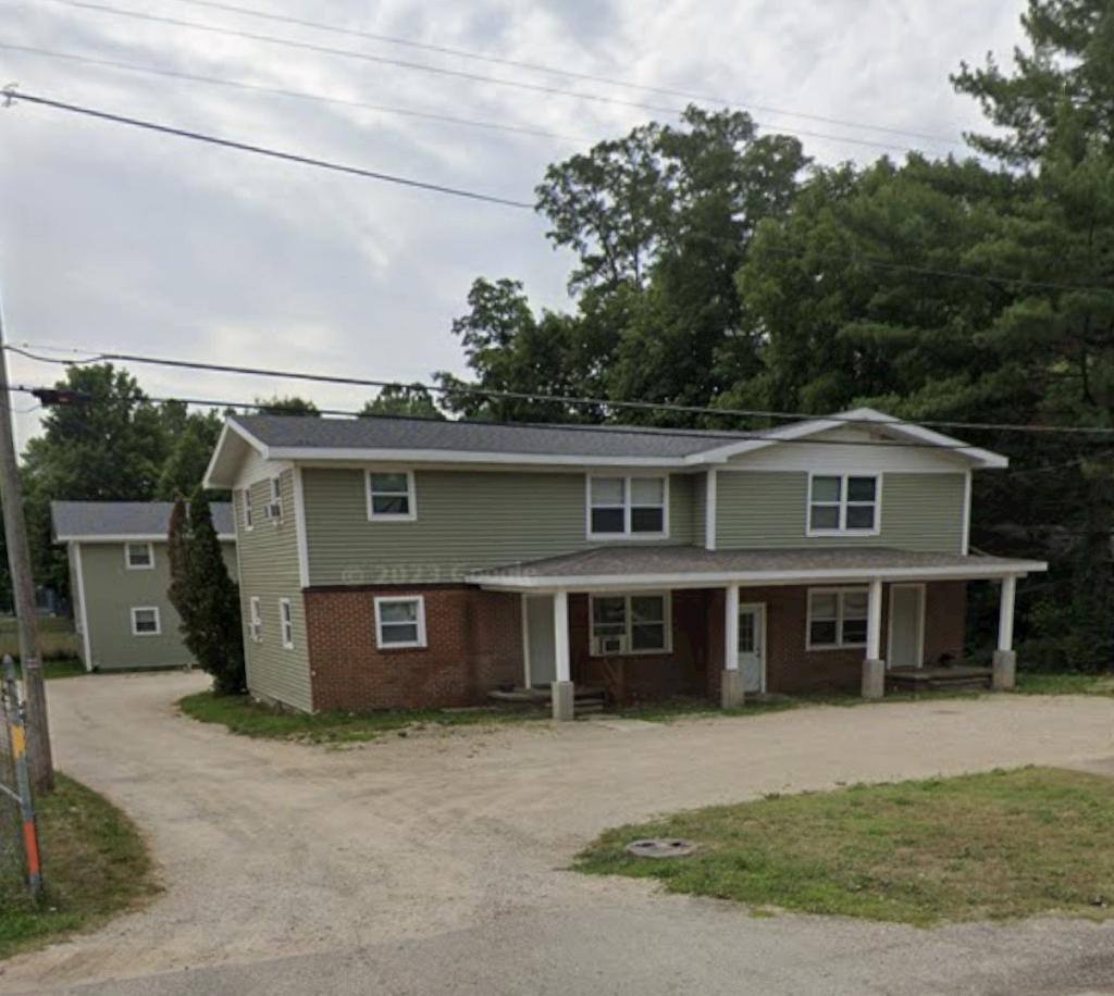 Apartment for rent at 4596 E Snow Rd #2, Berrien Springs, MI 49103