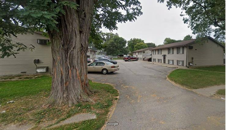 Apartment for rent at 266 S Paw St #B8, Coloma, MI 49038