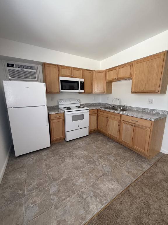 Apartment for rent at 266 S Paw St #B8, Coloma, MI 49038