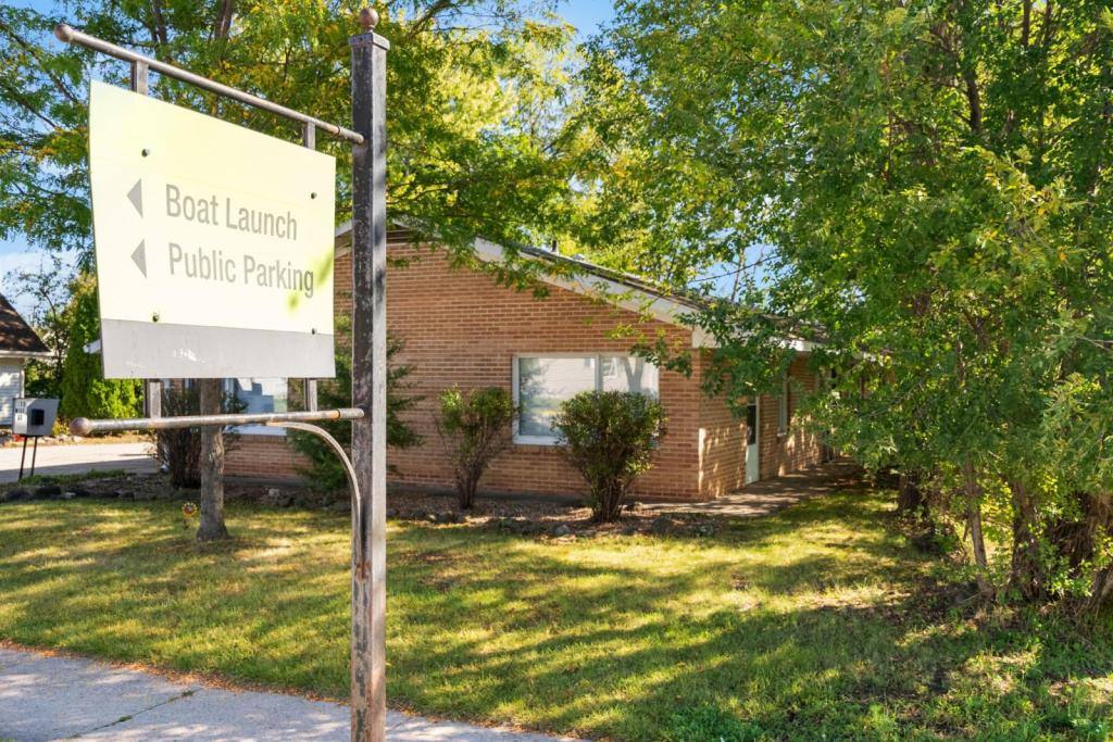 Apartment for rent at 570 Mill St, Green Lake, WI 54941