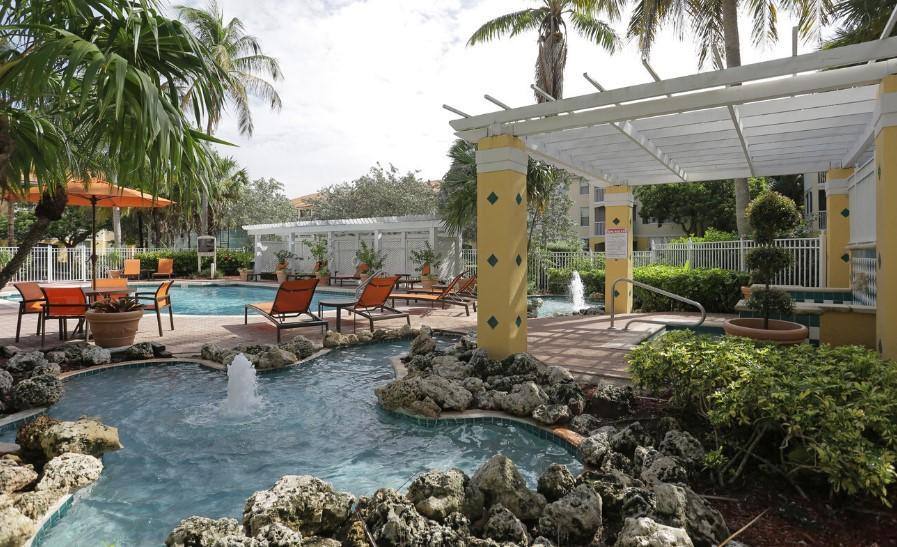 Apartment for rent at Colonnade Luxury Residences, 1640 NW 128th Dr, Fort Lauderdale, FL 33323