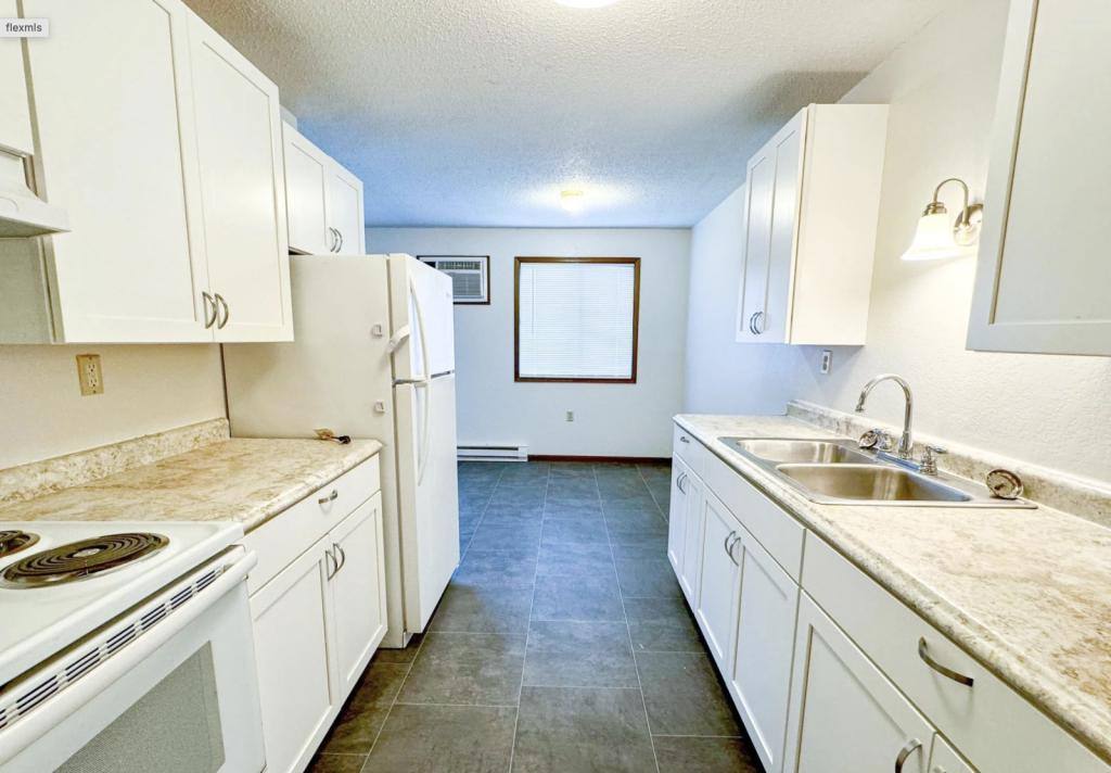 Apartment for rent at 209 5th St E, Herman, MN 56248