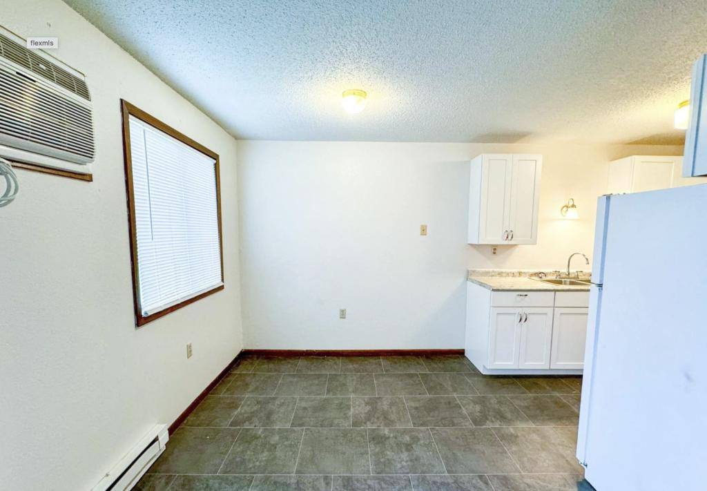 Apartment for rent at 209 5th St E, Herman, MN 56248