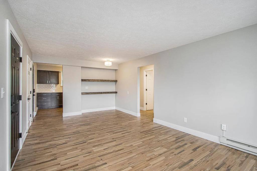 Apartment for rent at 2408 Texel Dr #2, Kalamazoo, MI 49048