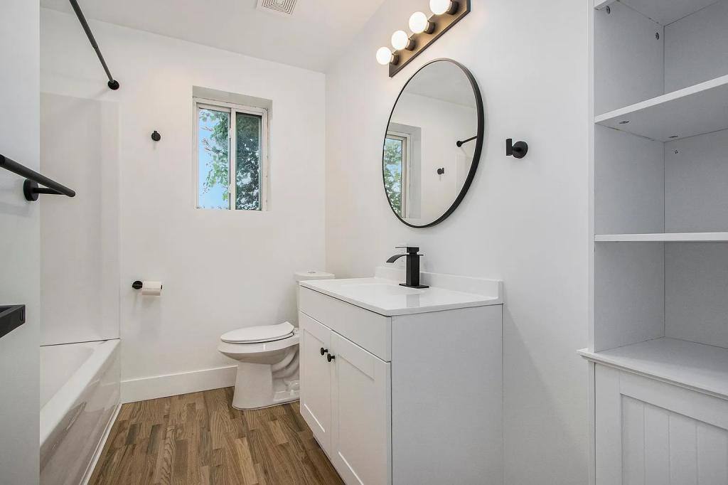 Apartment for rent at 2408 Texel Dr #2, Kalamazoo, MI 49048