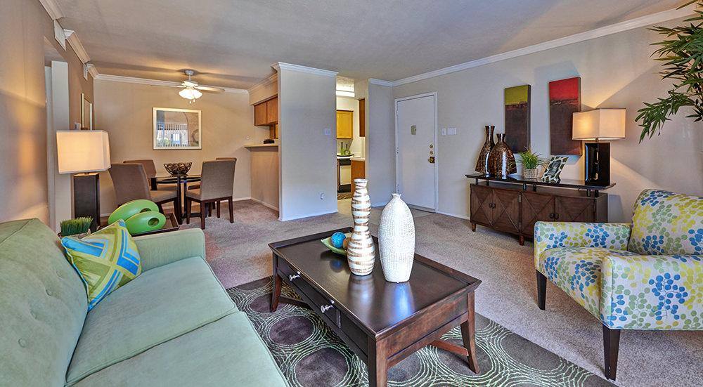 Apartment for rent at Preston Pointe Apartment Homes, 14041 Preston Rd, Dallas, TX 75254
