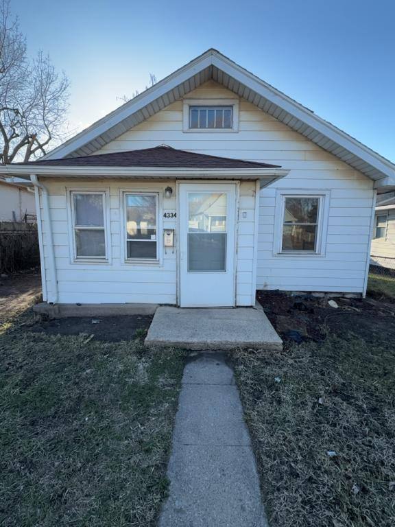 House for rent at 4334 Hickory Ave, Hammond, IN 46327