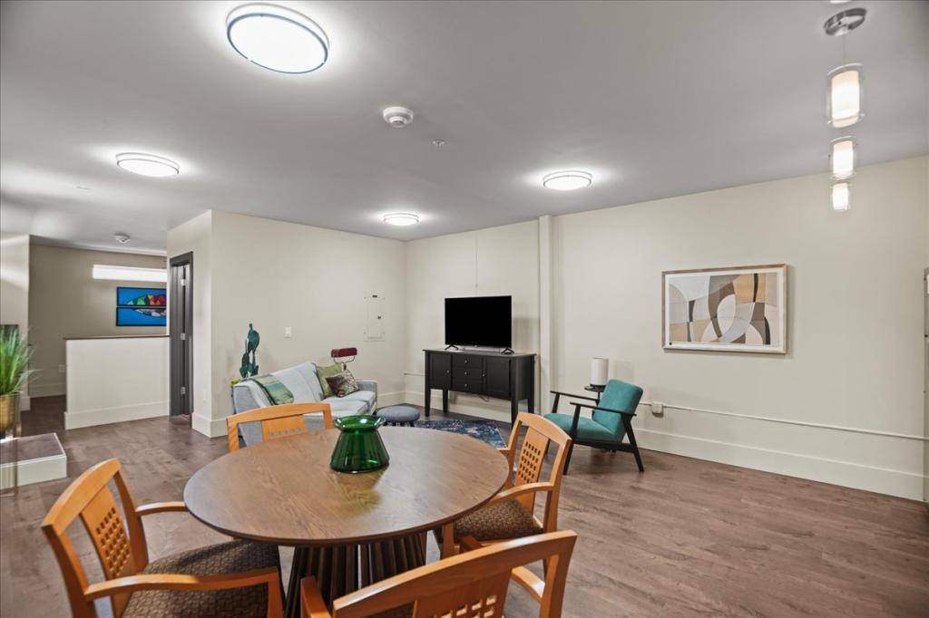 Apartment for rent at 127 W Evans St, Florence, SC 29501