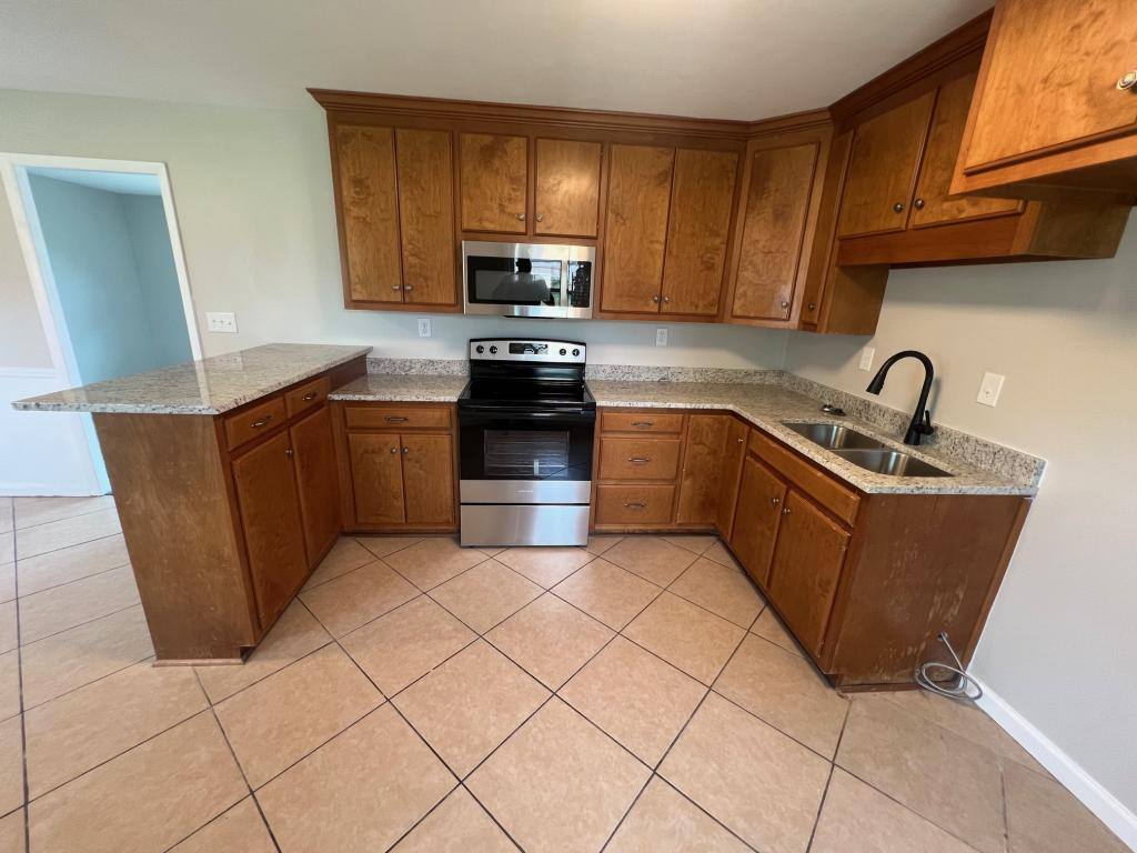 House for rent at 2211 Penhall Dr NE, Huntsville, AL 35811