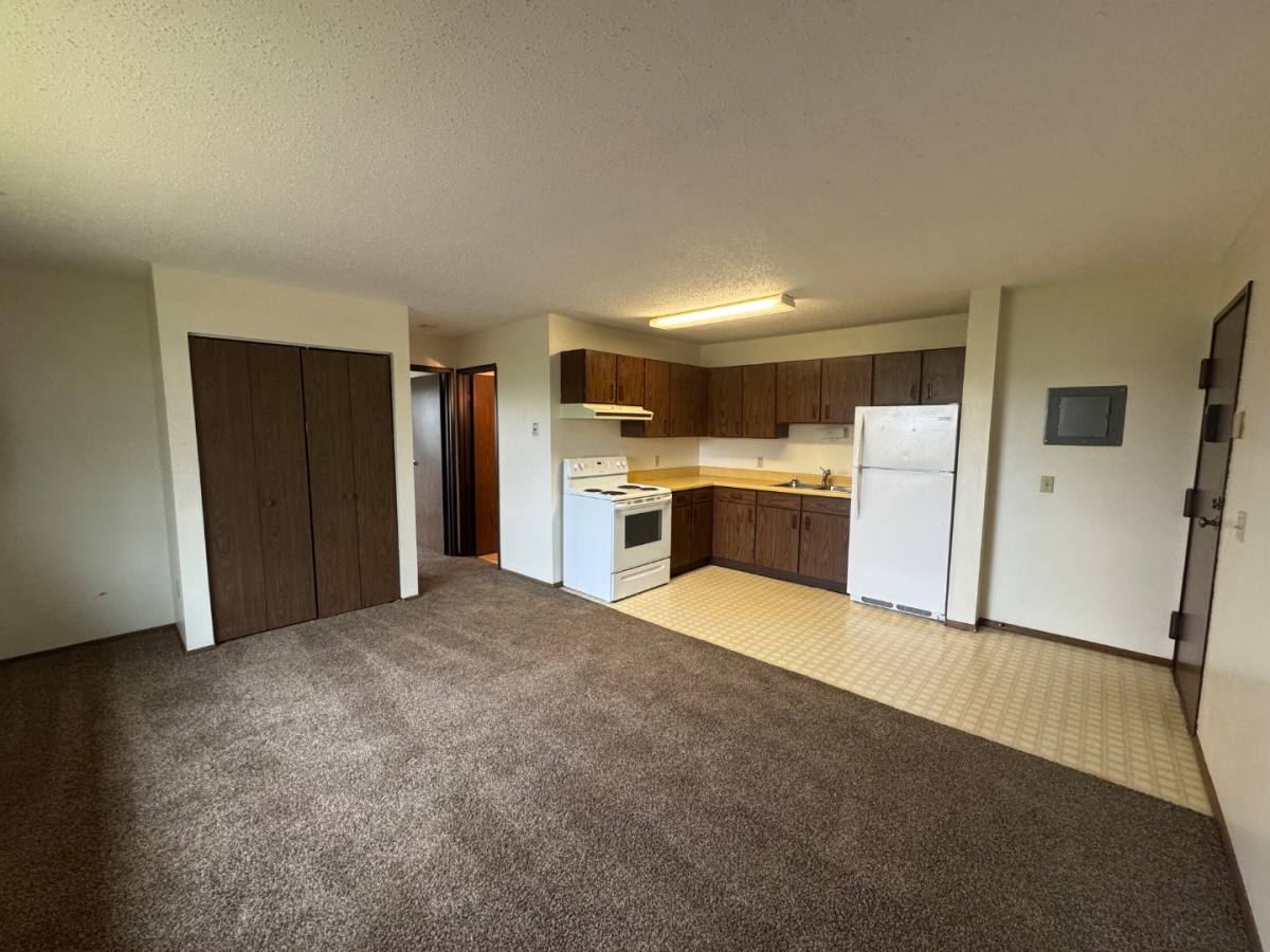 Apartment for rent at 145 4th St SW #12, Dickinson, ND 58601