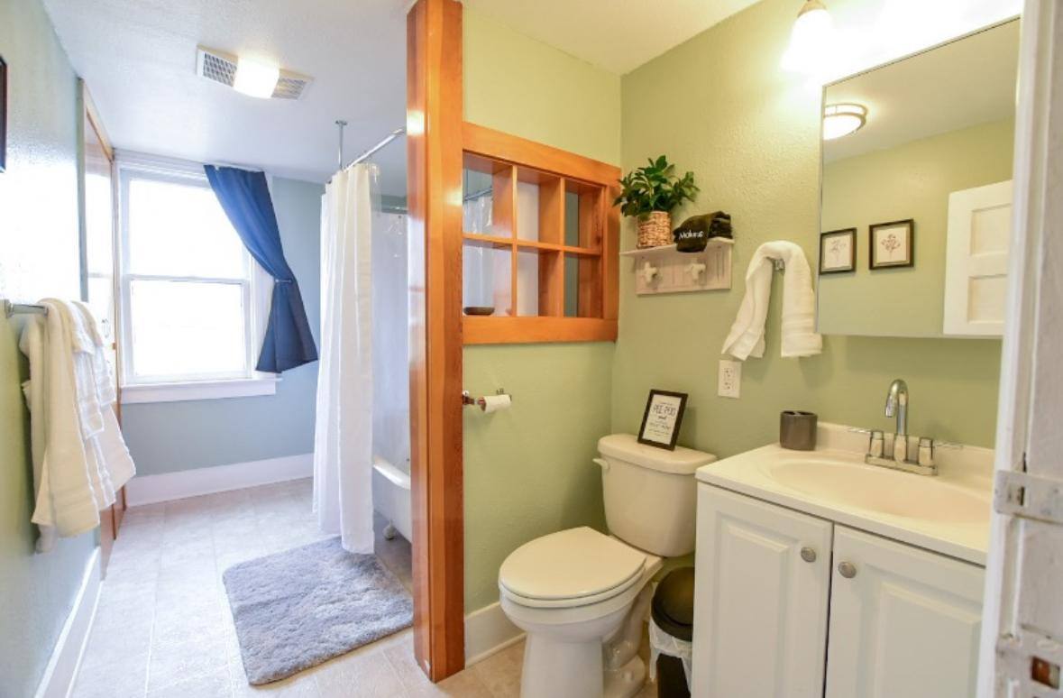 Apartment for rent at 1316 W Dean Ave #2, Spokane, WA 99201