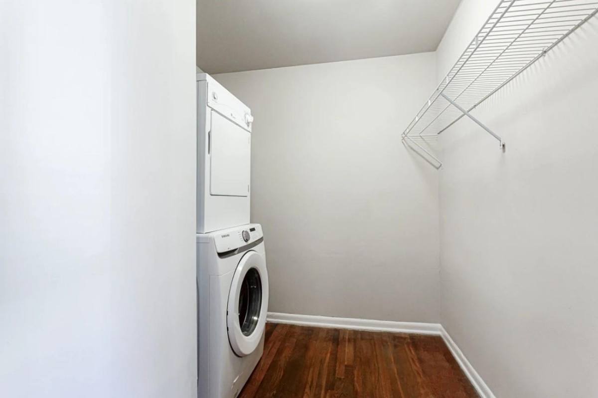 Apartment for rent at 1295 West, 1295 Donnelly Ave SW, Atlanta, GA 30310