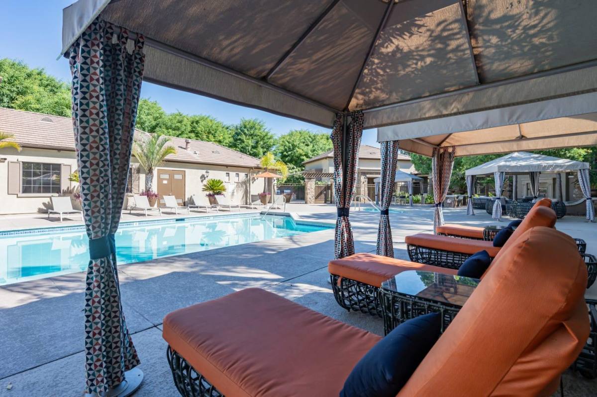 Apartment for rent at Links at Westridge, 25330 Silver Aspen Way, Stevenson Ranch, CA 91381