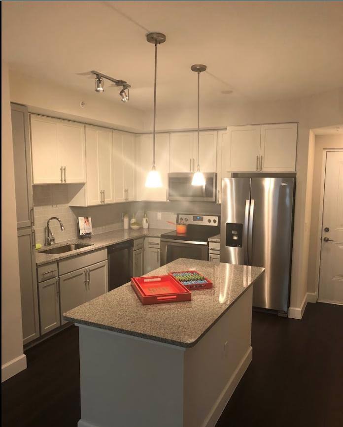 Apartment for rent at 7850 Pasadena Blvd, Hollywood, FL 33024